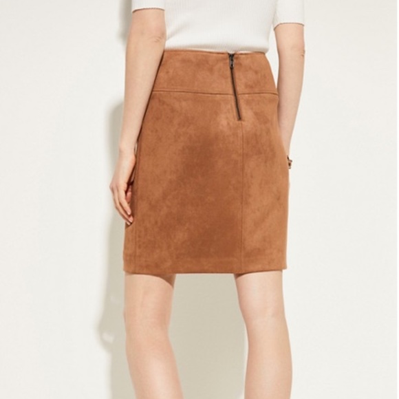 COMMA Pencil Skirt in Faux Suede - Picture 2 of 9